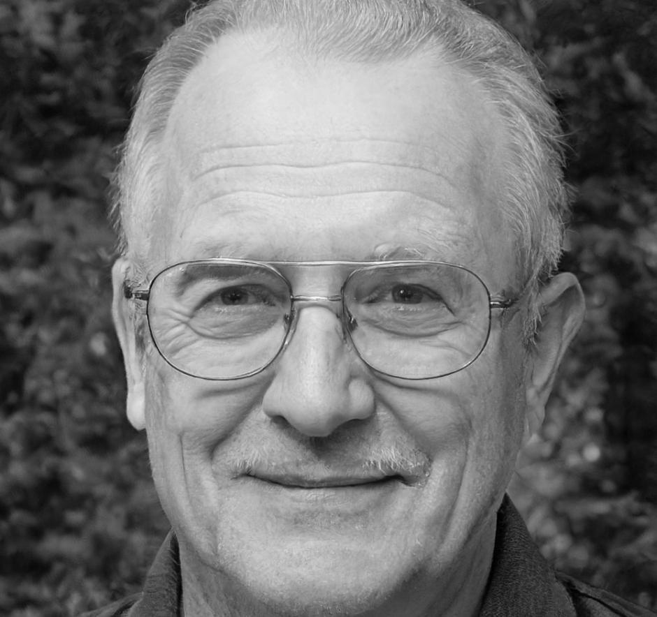 Kieran Thorne, Senior Investment Strategist